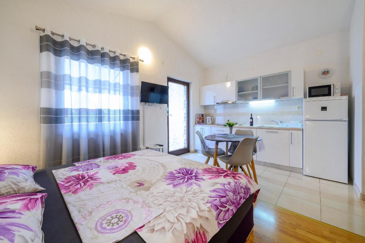 Stela Apartments Zablaće Exteriör bild